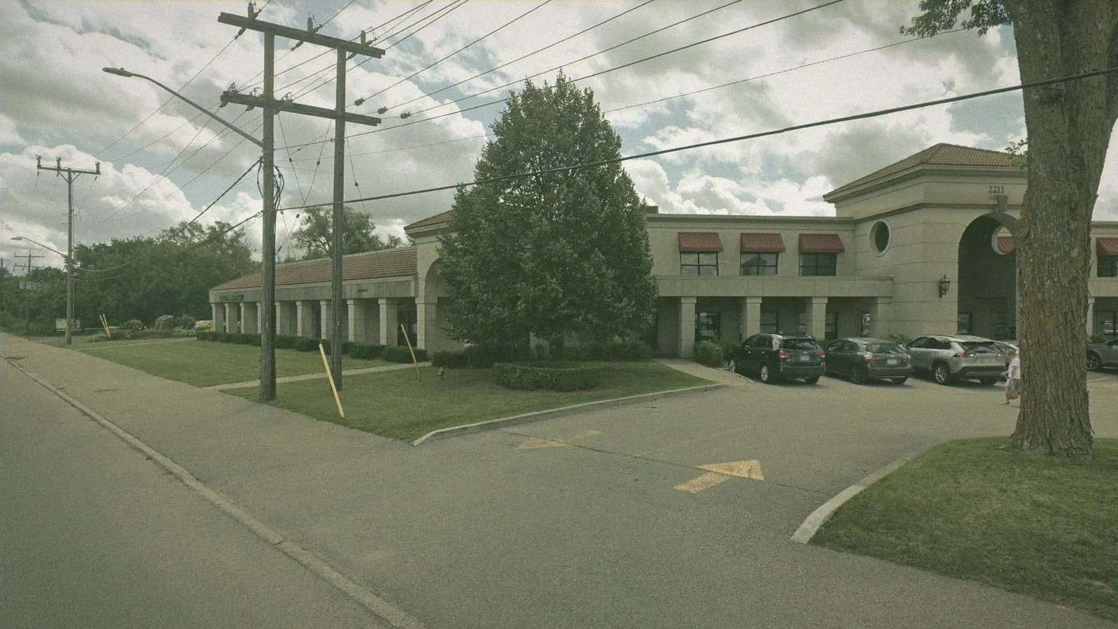 DriveTest Brockville at 2211 Parkedale Ave (Office faces Ormond St.), Brockville, seen from the street