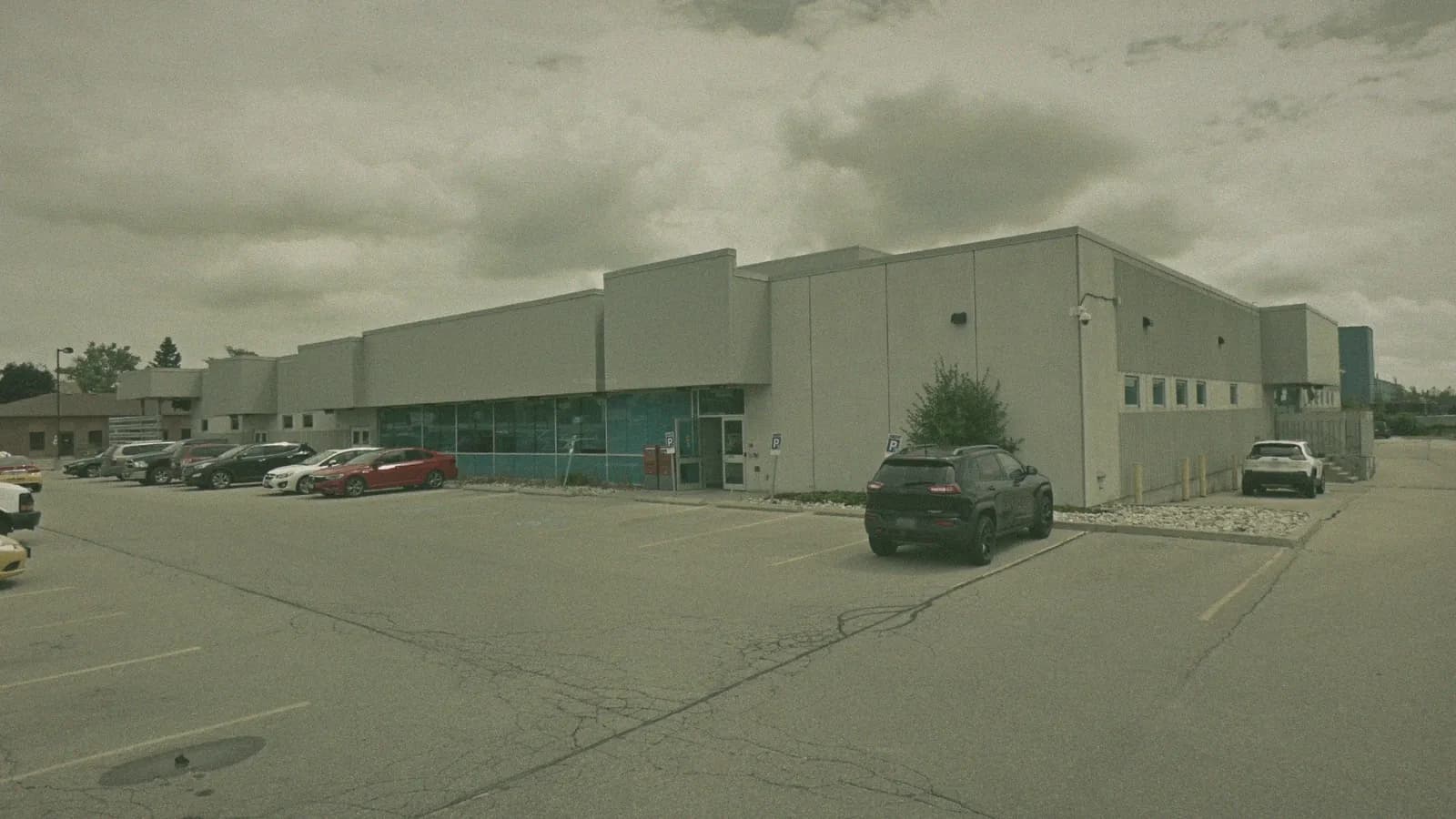 DriveTest Guelph at 255 Woodlawn Rd W., Unit 106, Guelph, seen from the street
