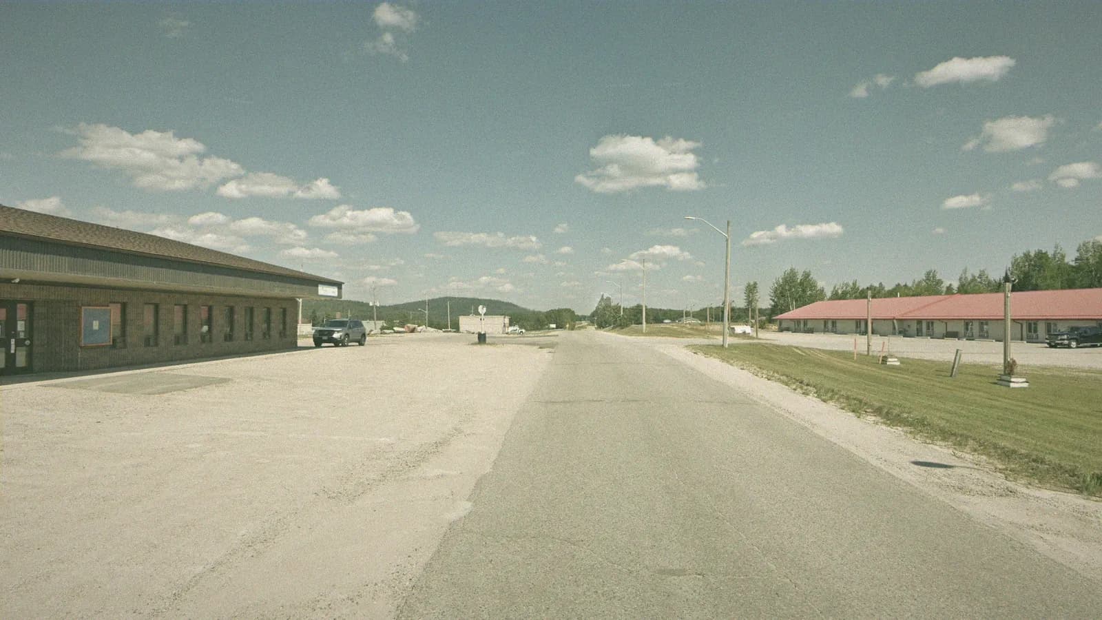 Manitouwadge Recreational Centre, 2 Manitou Rd, Manitouwadge, the building DriveTest uses as its Manitouwadge travel point, seen from the street