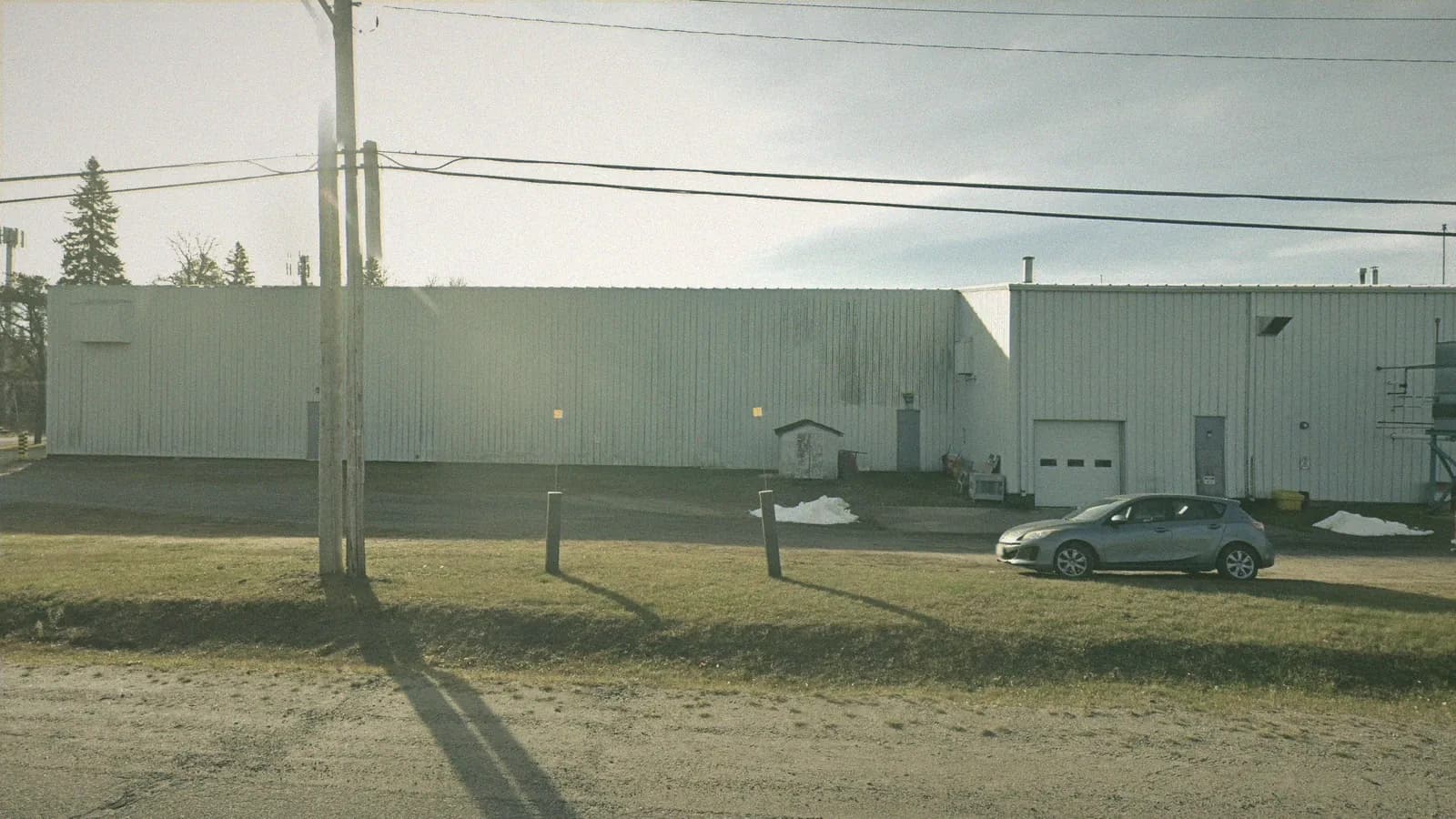 Nipigon Arena, 138 Wadsworth Dr, Nipigon, the building DriveTest uses as its Nipigon travel point, seen from the street
